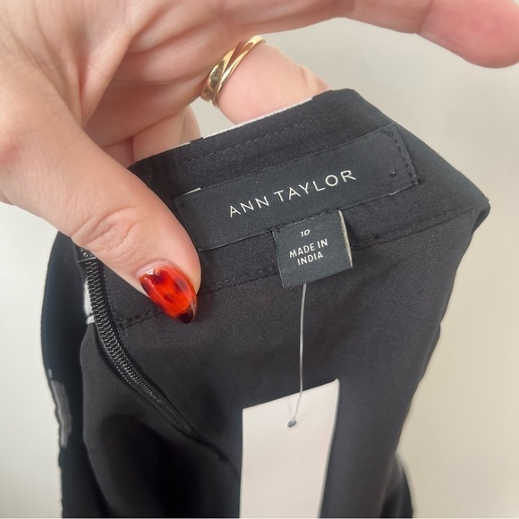 Ann Taylor Shadow Floral Flounce Midi Skirt 10 NWT - Picture 5 of 6